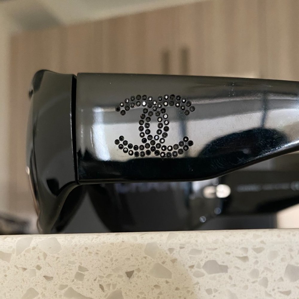 Chanel Black Sunglasses with Black Swarovski Crystals 🖤 - Picture 2 of 6
